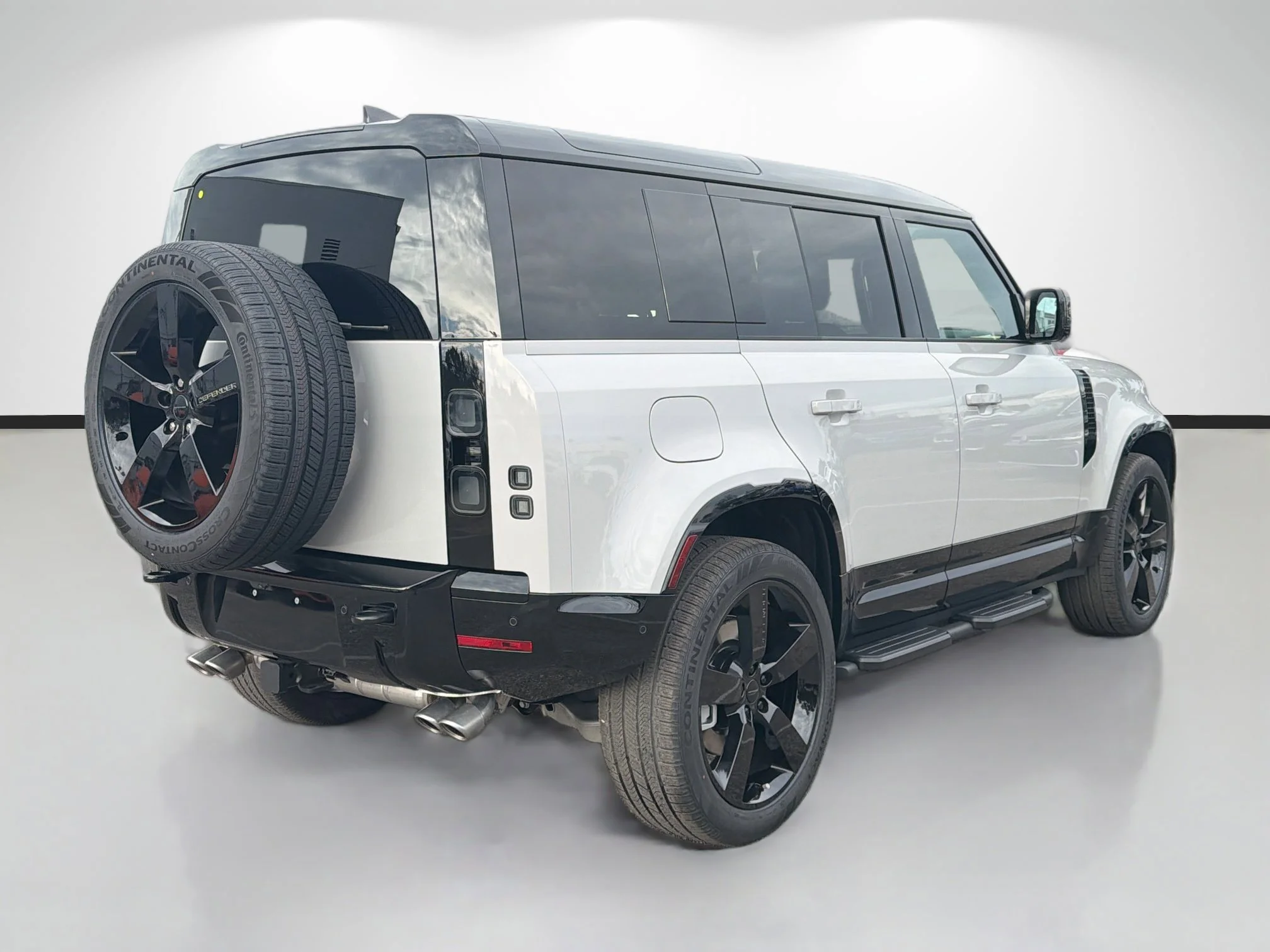 New 2026 Borasco Grey Metallic Land Rover X-Dynamic SE image 5
