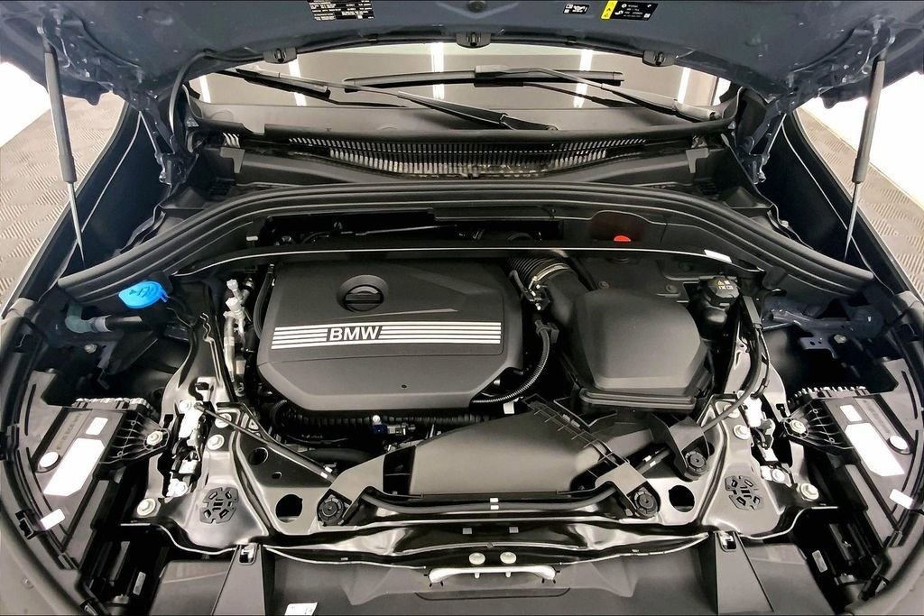Used 2026 Storm Bay Metallic BMW xDrive28i image 10