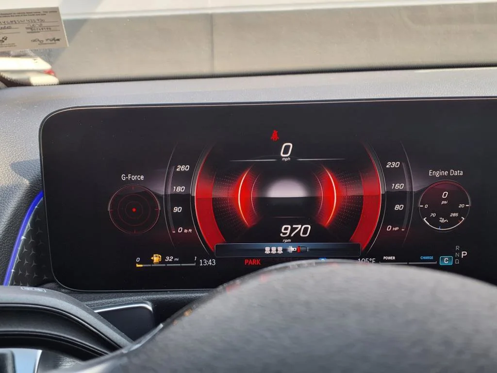 New 2025 Night Black Mercedes-Benz GLB 250 image 37