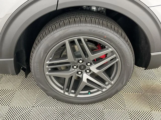 New 2026 Ford Explorer ST-Line