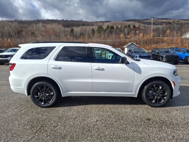2026 Dodge Durango GT photo 2