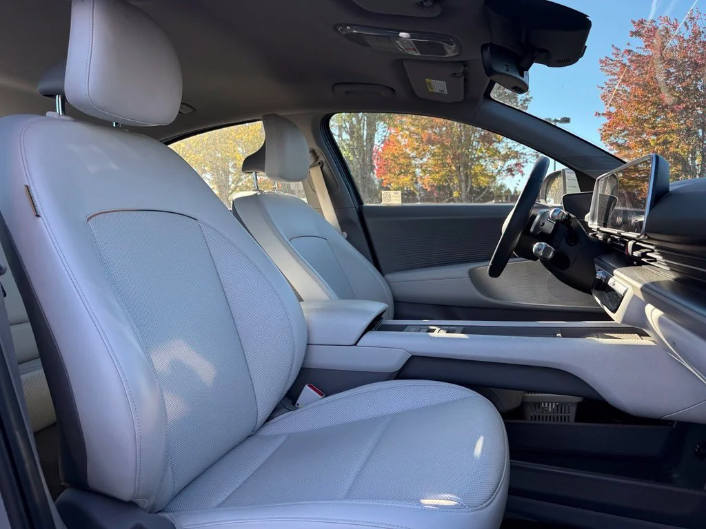 Used 2025 Curated Silver Hyundai SEL image 24