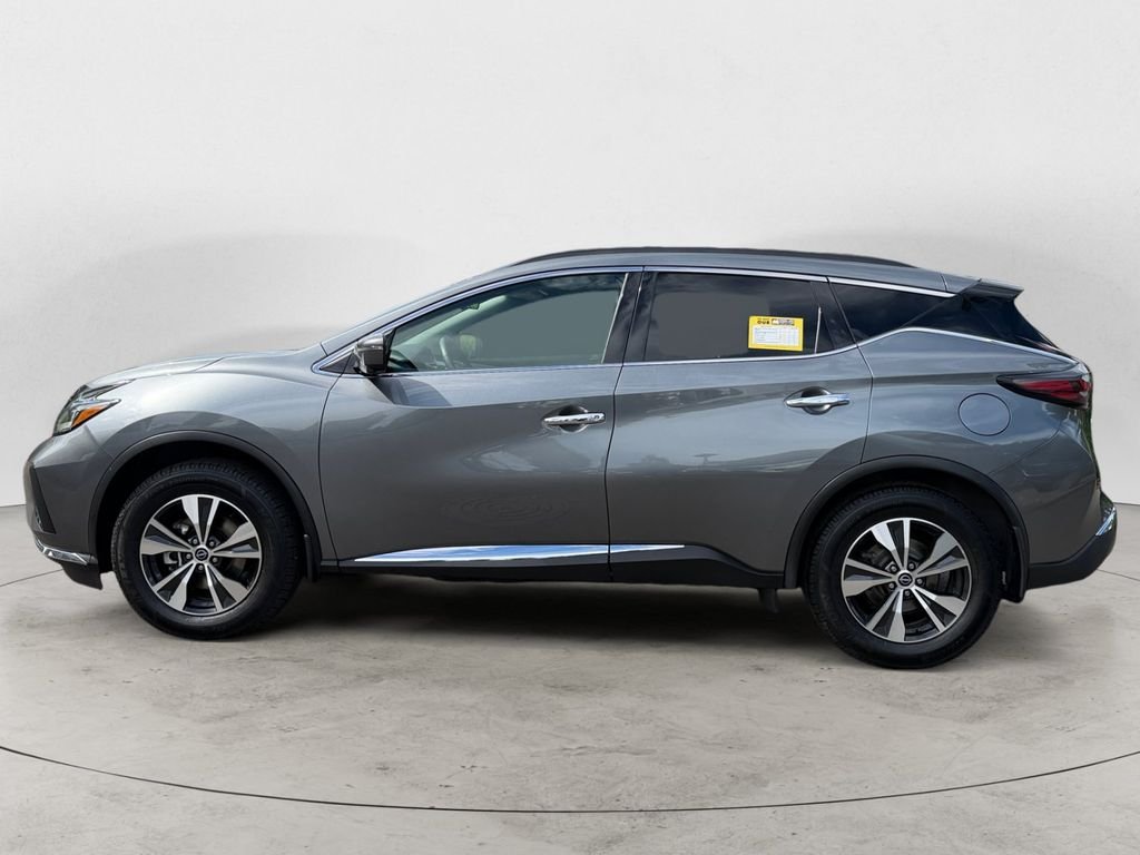 Used 2024  Nissan SV image 2