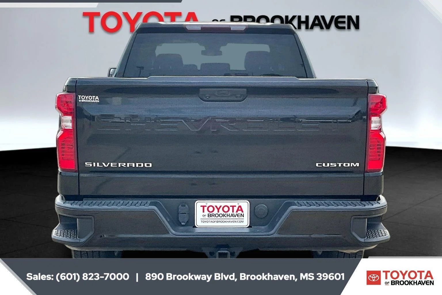 Used 2023 Black Chevrolet Custom image 4
