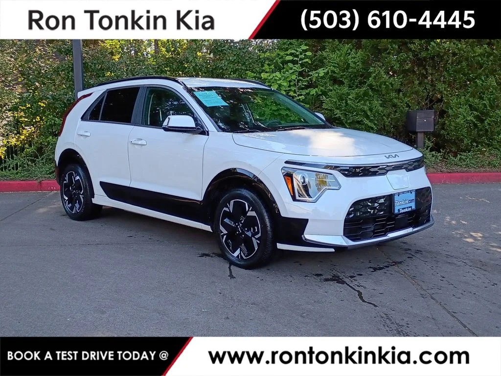 2024 Kia Niro Wind EV's photo