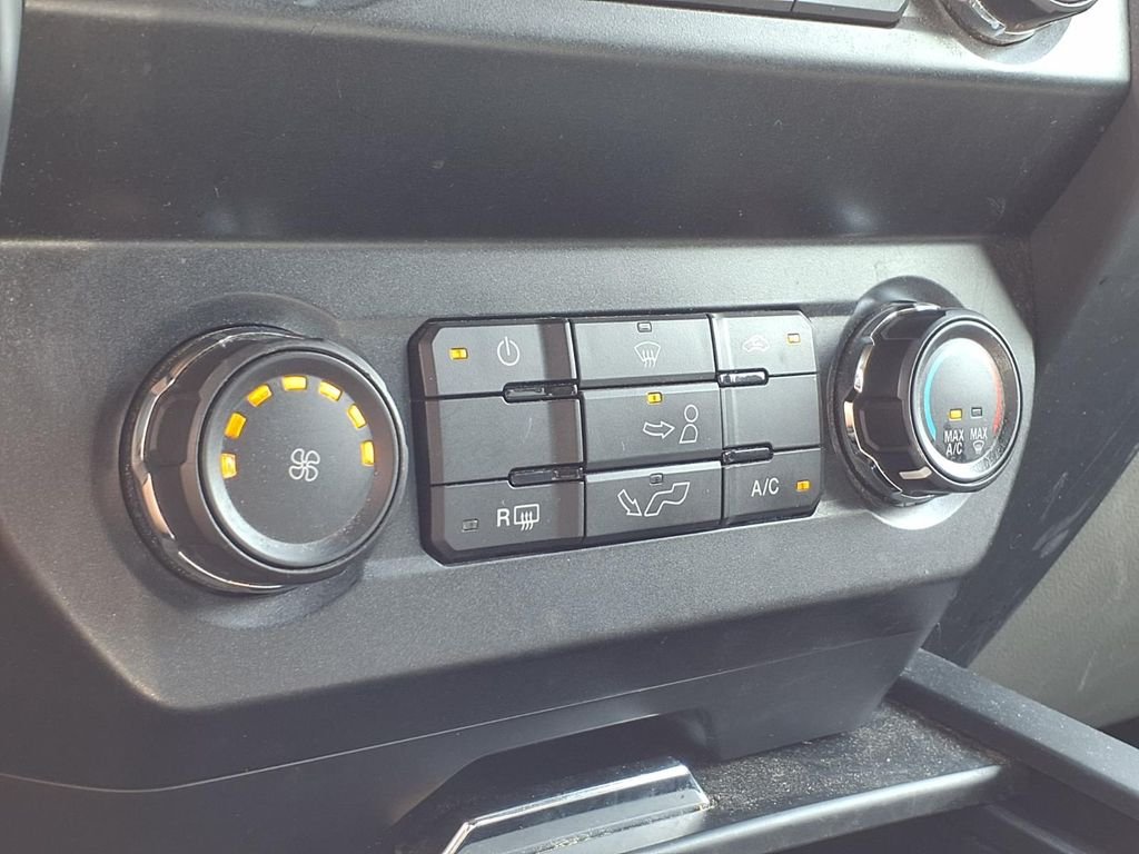 Used 2019 Black Ford XL image 25