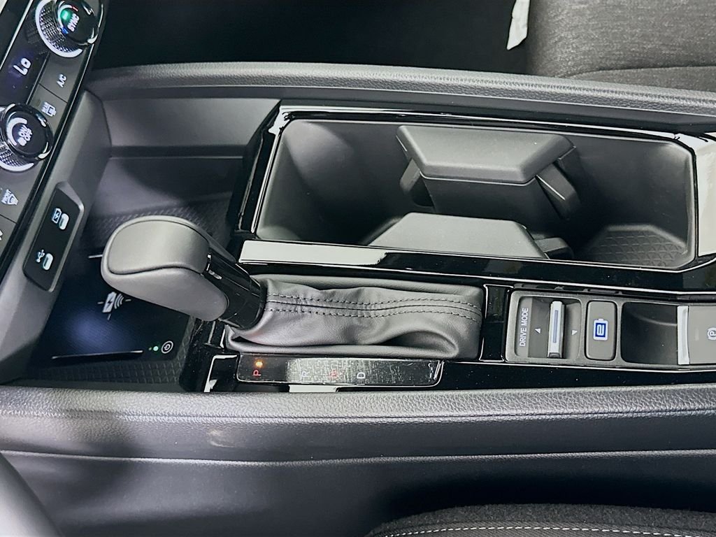 New 2026 Solar Silver Metallic Honda Sport Hybrid image 14