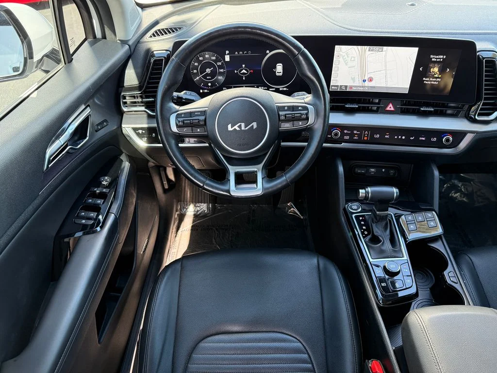 Used 2023 White Pearl Kia SX-Prestige image 20