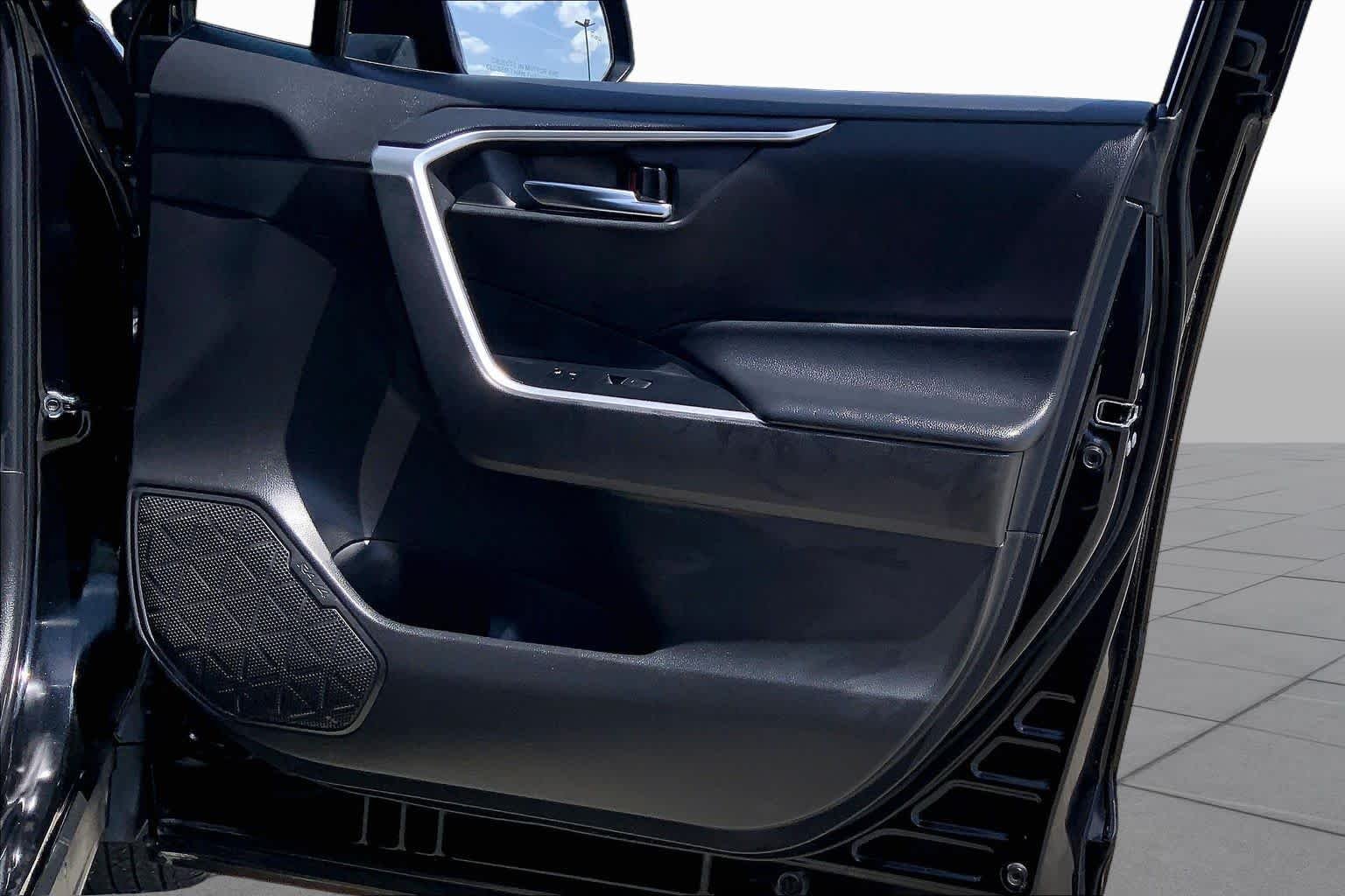 Used 2024 Midnight Black Metallic Toyota XLE image 22