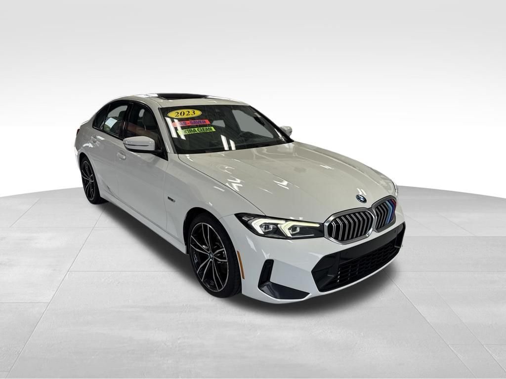 Used 2023 White BMW 330e iPerformance image 8