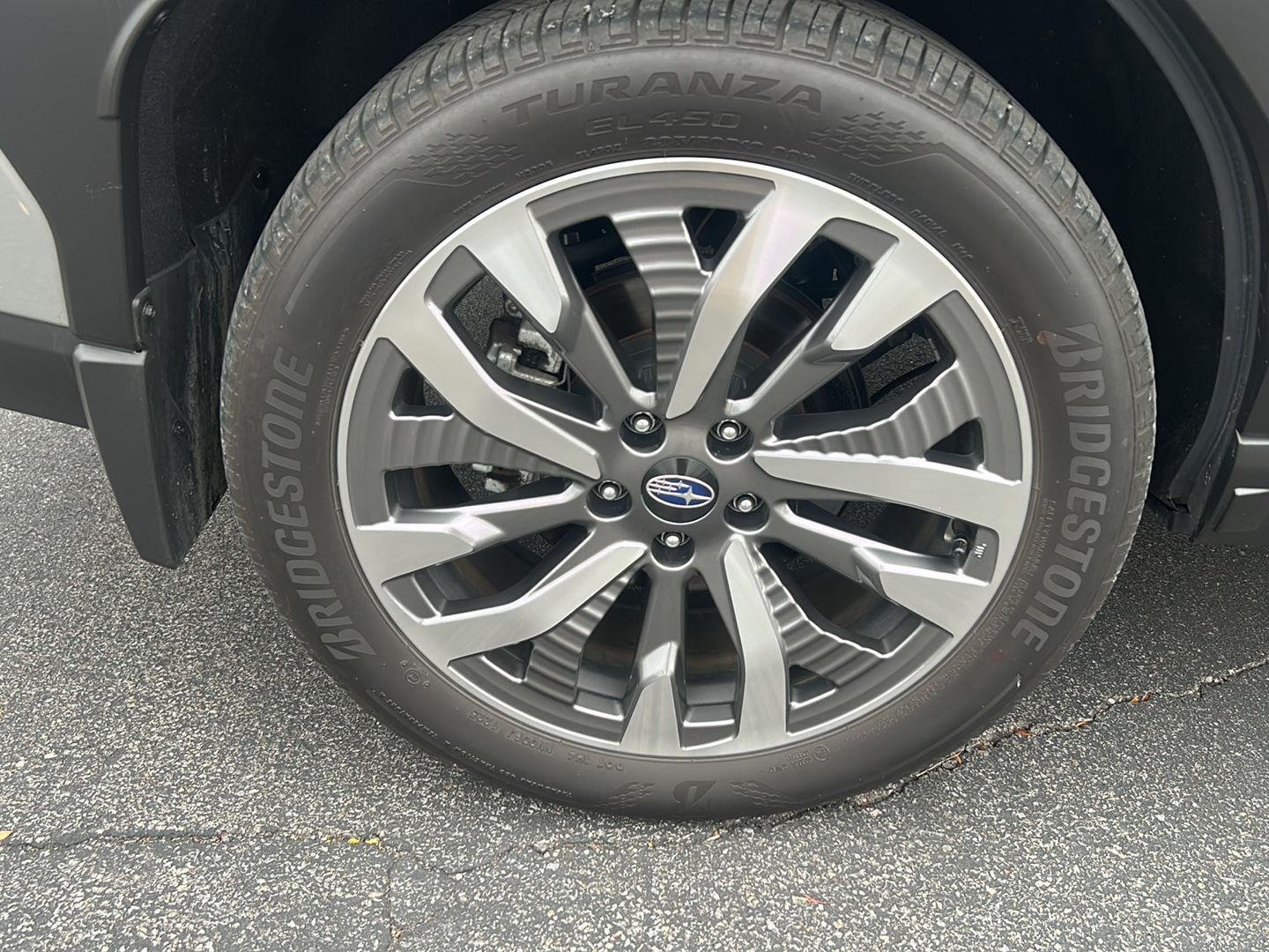 Used 2025  Subaru  image 9