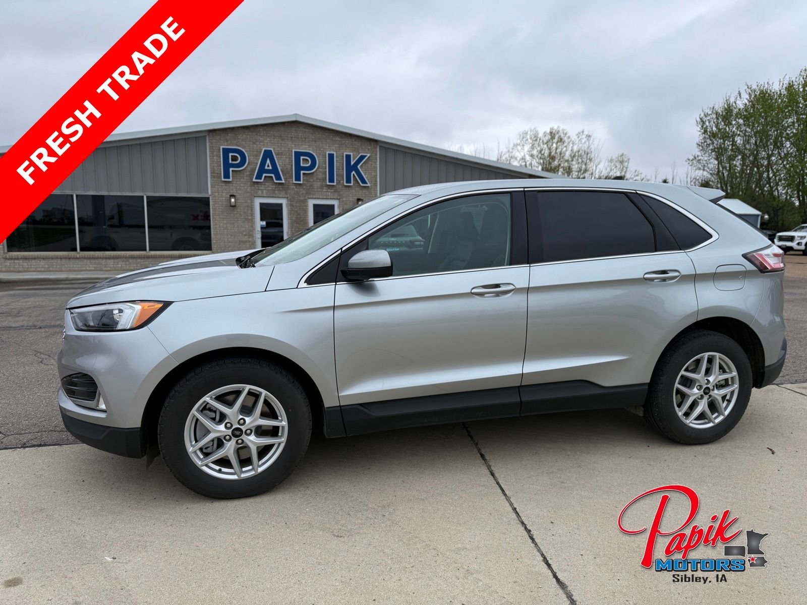 2024 Ford Edge SEL AWD's photo