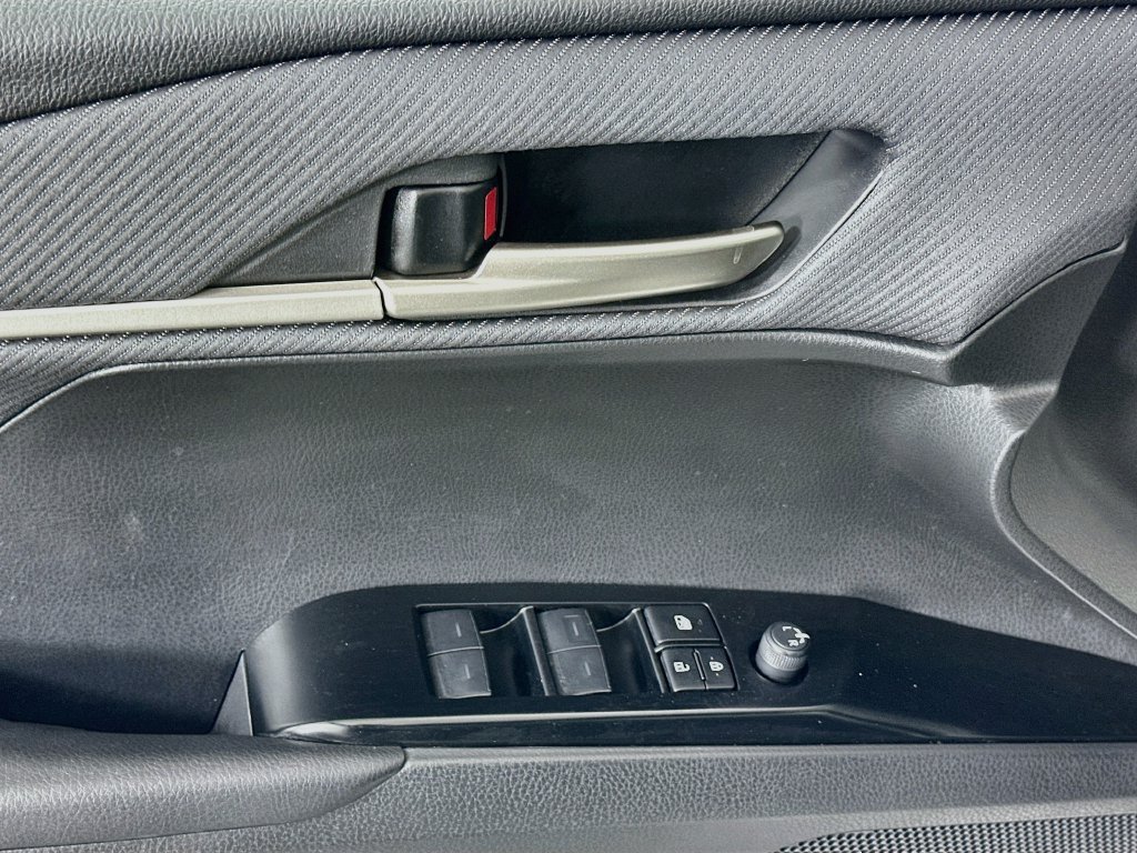Used 2025 White Toyota SE image 18