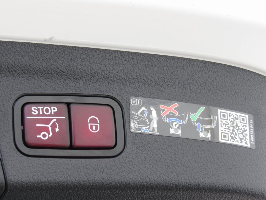 2025 Mercedes-Benz GLE GLE450 - Photo 28