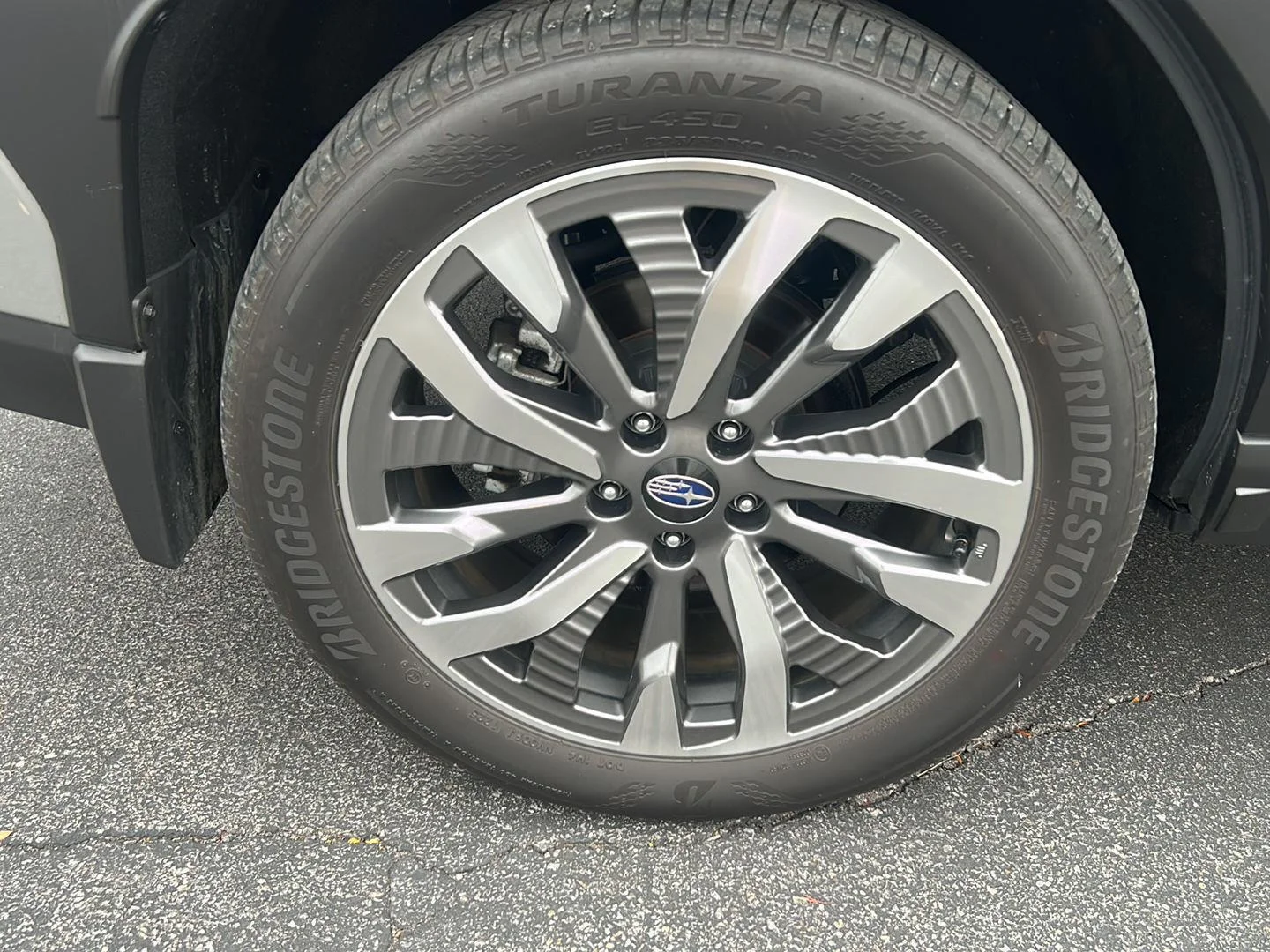 Used 2025  Subaru  image 9