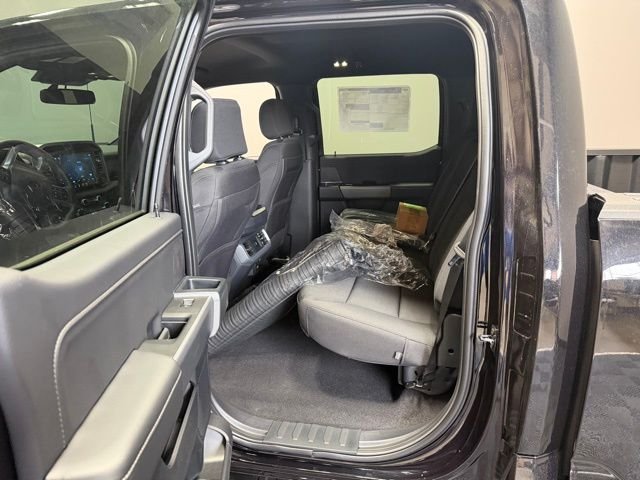 New 2026 Agate Black Metallic Ford XLT image 17