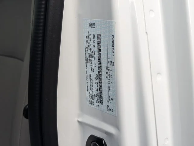 2025 Ford E-Series Cutaway Base - Photo 14