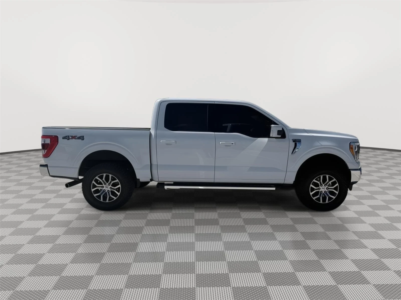 Used 2022 Oxford White Ford LARIAT image 6