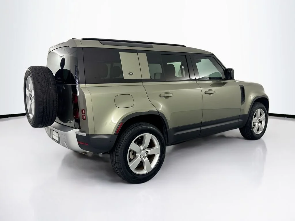 Certified Used 2023 Green Land Rover S image 5