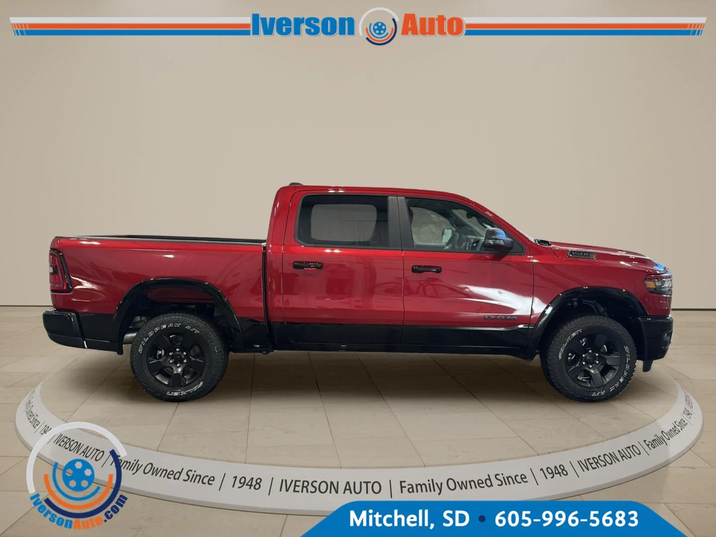 New 2027 Molten Red Pearl-Coat Exterior Paint RAM Big Horn image 8
