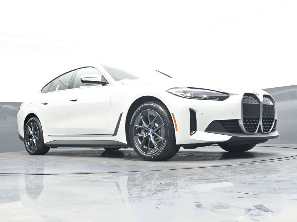 Certified Used 2024 Mineral White Metallic BMW eDrive35 image 29