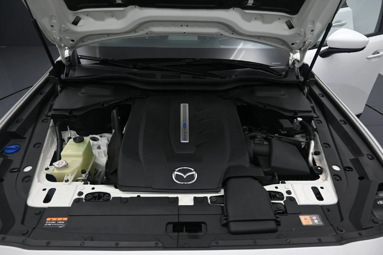 Used 2024 White Mazda Premium Plus image 15