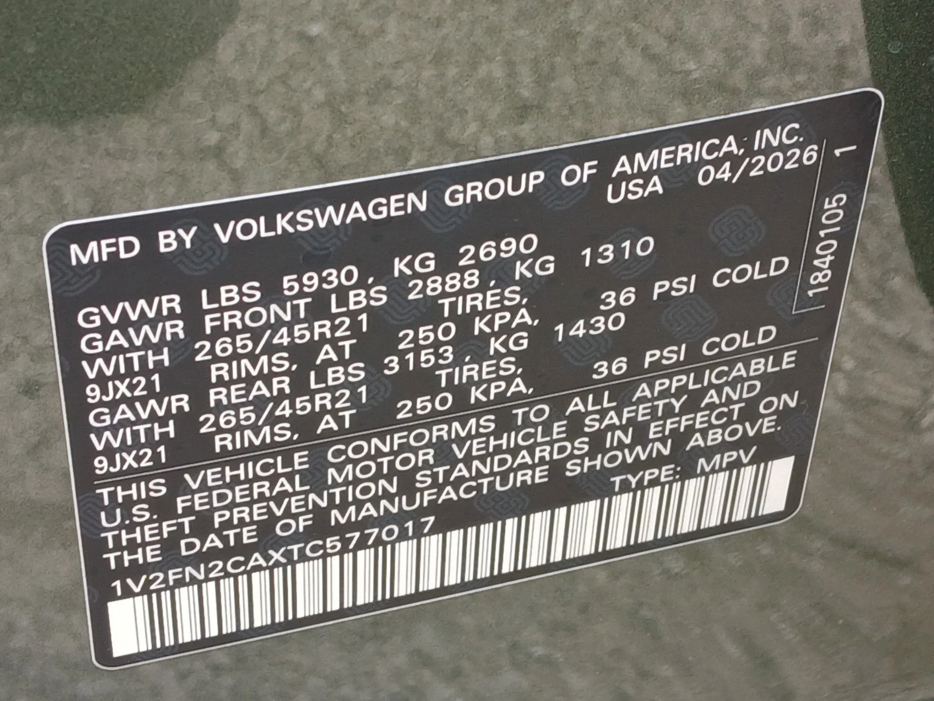 New 2026 Avocado Green Pearl Volkswagen 2.0T SEL Premium R-Line image 18