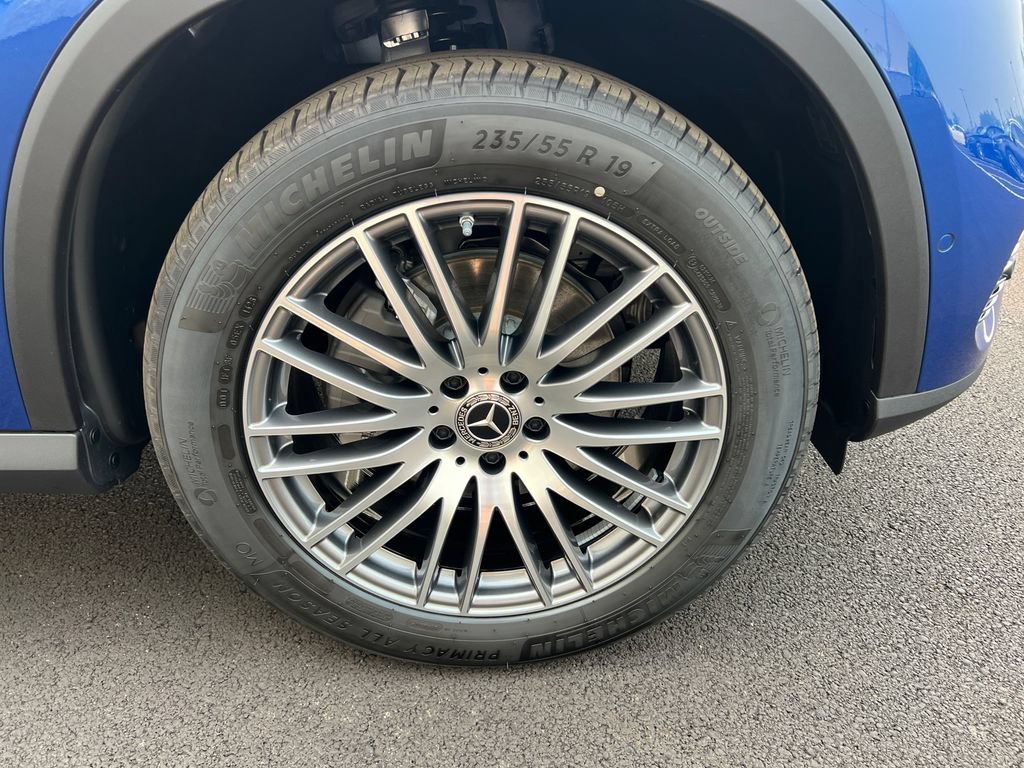 New 2026 Starling Blue Metallic Mercedes-Benz GLC 300 image 71