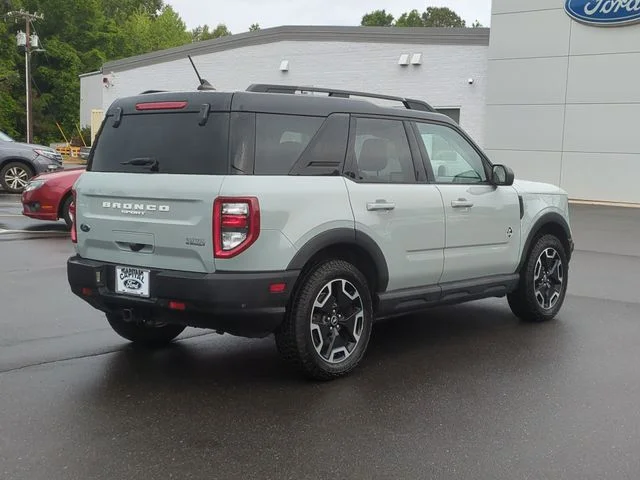 Used 2021 Green Ford Outer Banks image 13