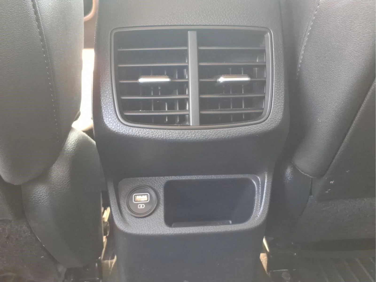 Used 2023 Mars Orange Kia Nightfall image 14
