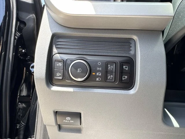 New 2026 Agate Black Metallic Ford F-350® XLT image 21