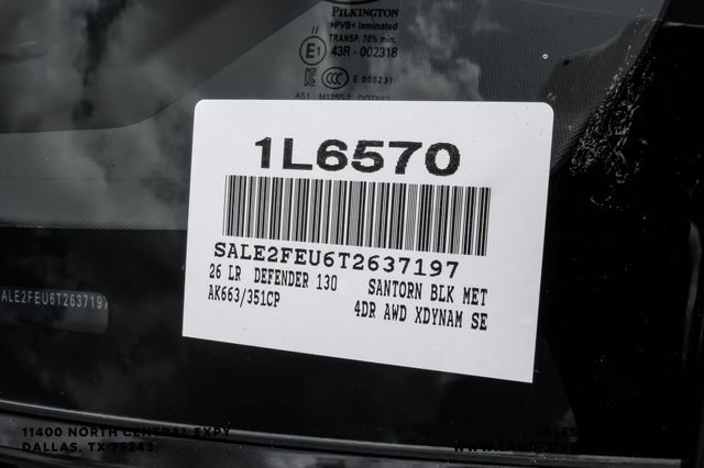 New 2026 Santorini Black Land Rover X-Dynamic SE image 55