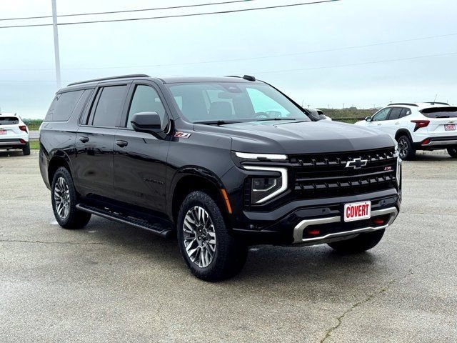 Used 2025 Black Chevrolet Z71 image 5