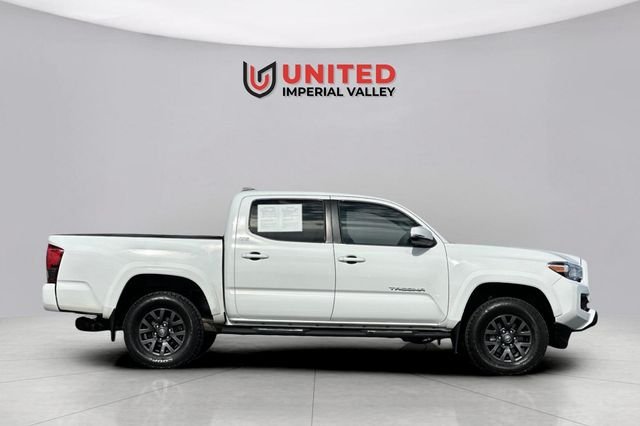 Certified Used 2022 White Toyota SR5 image 3