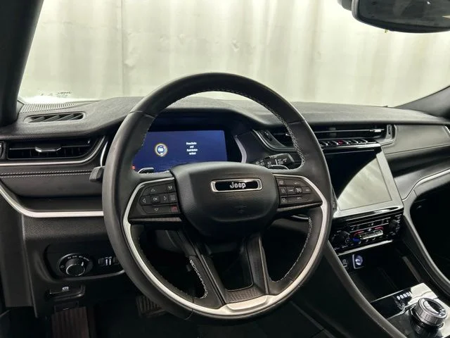 Used 2024 White Jeep Altitude X image 8
