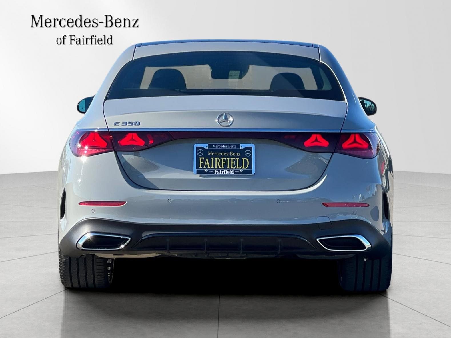 New 2026 MANUFAKTUR Alpine Grey Mercedes-Benz E 350 image 7