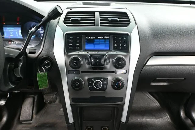 Used 2014 Black Ford Base image 28