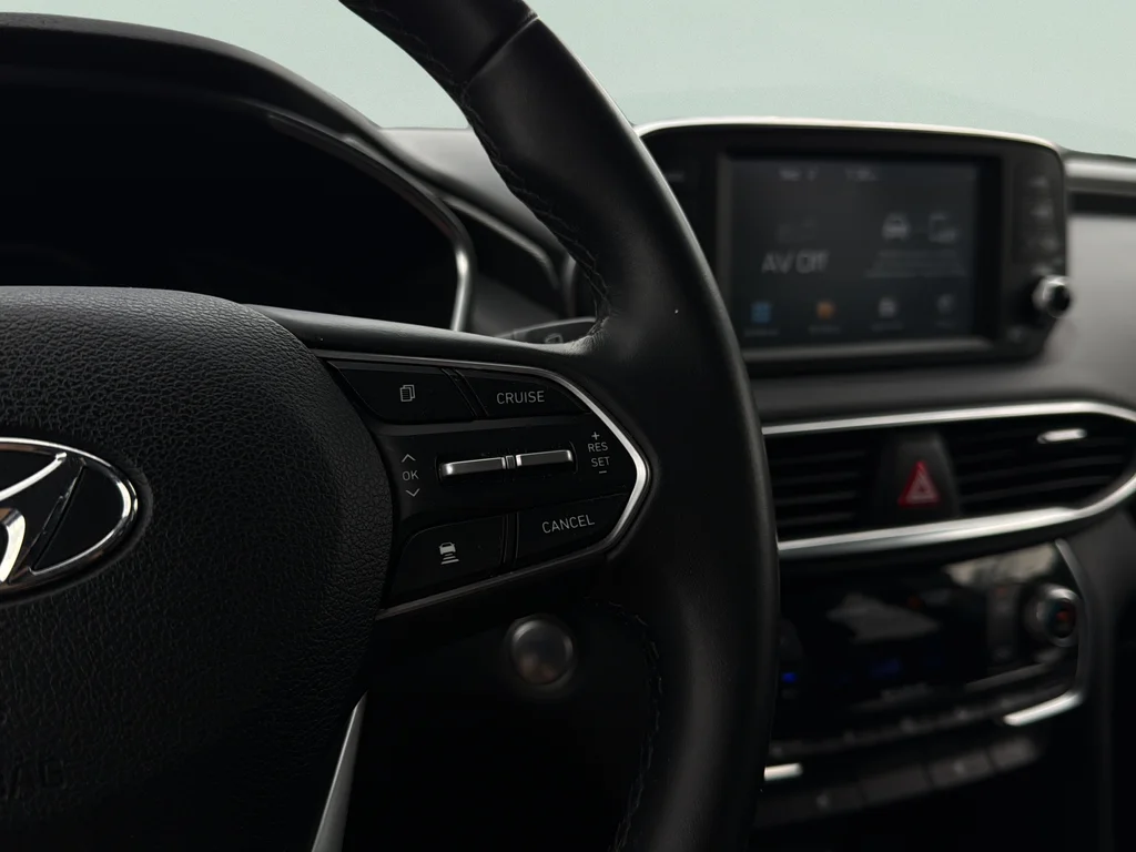 Used 2020 Twilight Black Hyundai SEL image 16