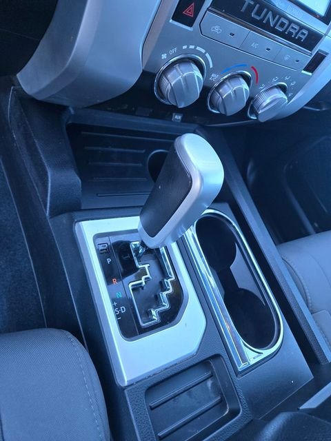 Used 2014 Black Toyota SR5 image 13