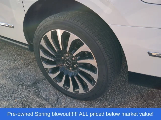 Used 2022 White Lincoln Black Label image 13
