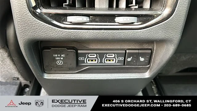 Used 2023 Silver Jeep Trailhawk 4xe image 27