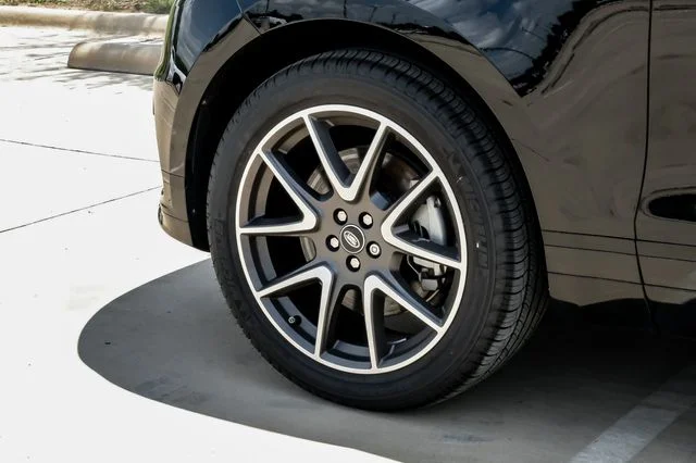 Certified Used 2025 Black Land Rover Dynamic SE image 61