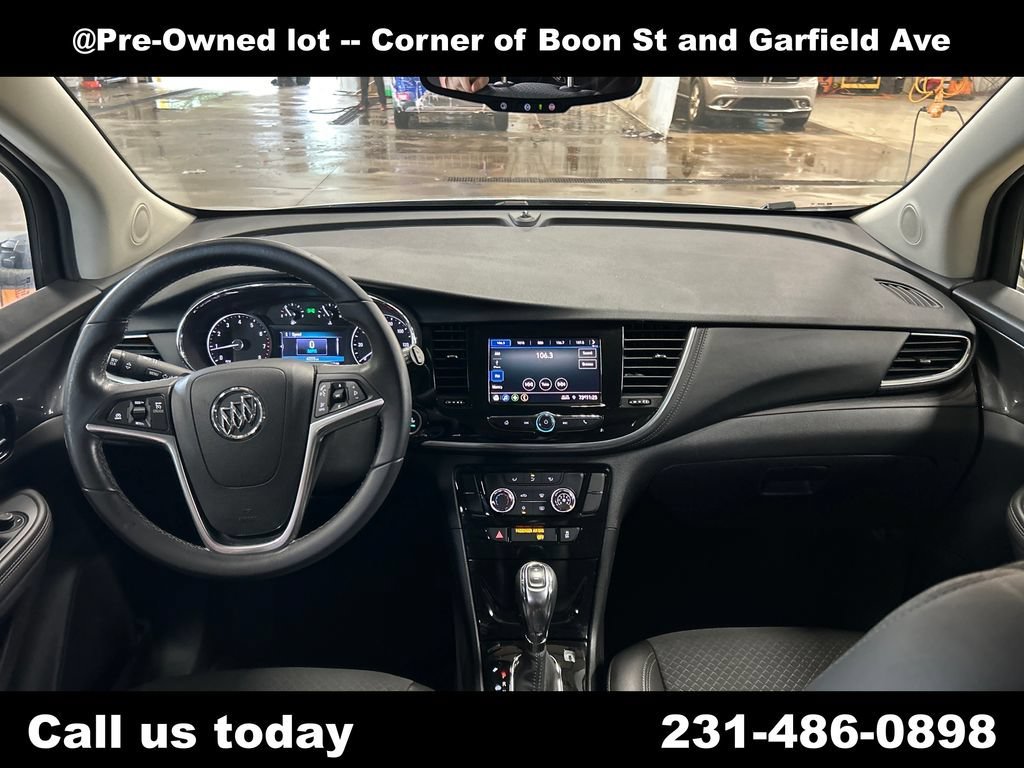 Used 2022 Quicksilver Metallic Buick Preferred image 18