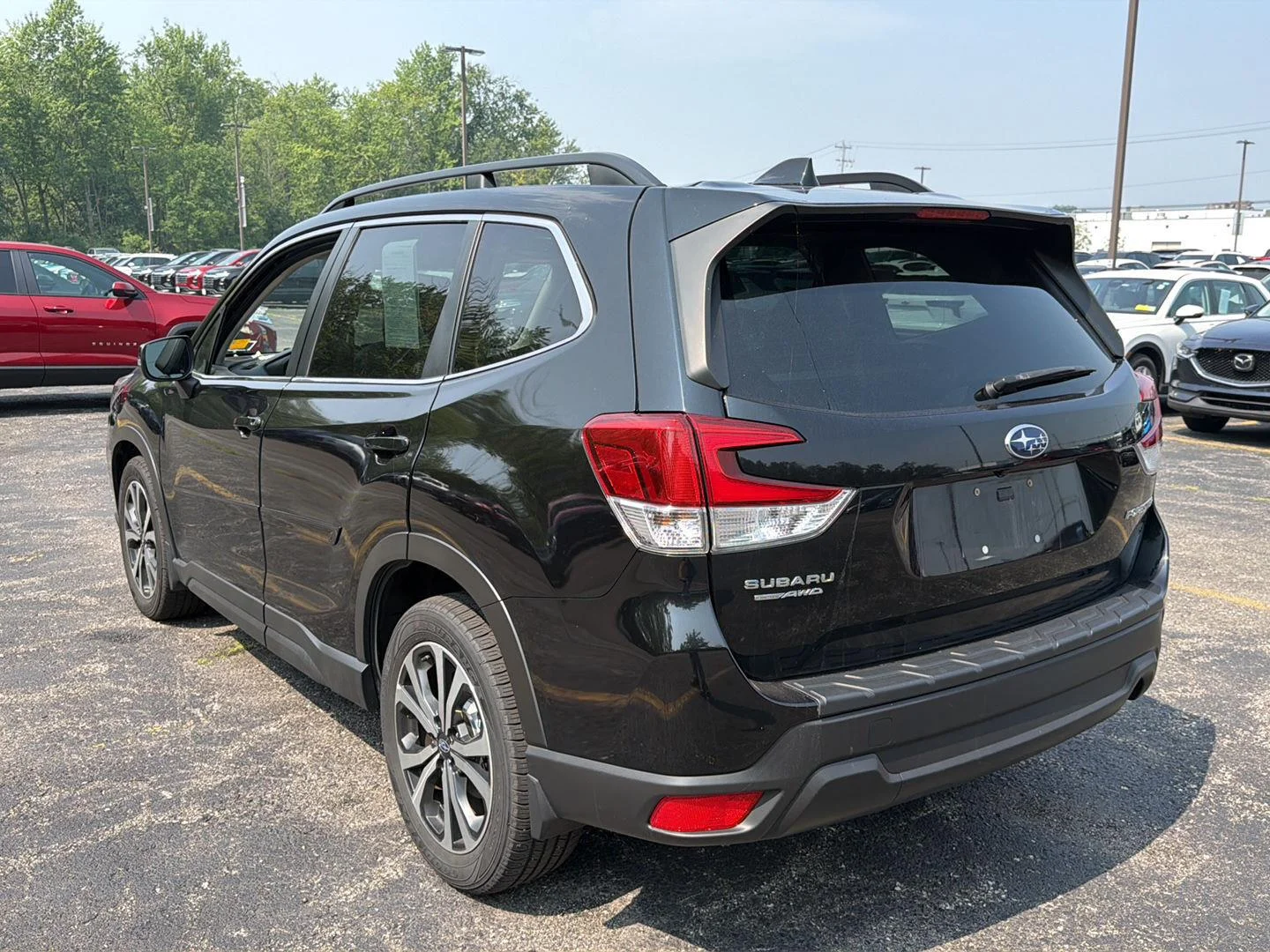 Used 2021 Crystal Black Silica Subaru Limited image 10