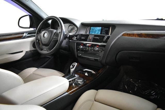 Used 2015 Black BMW xDrive35i image 21
