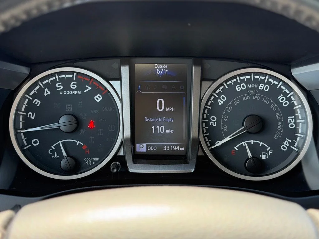 Used 2023 Blue Toyota SR5 image 11