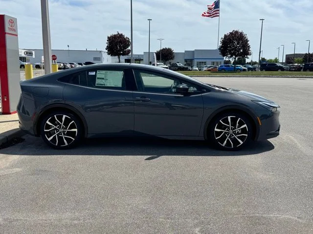 New 2026 Guardian Gray Toyota  XSE Premium image 4