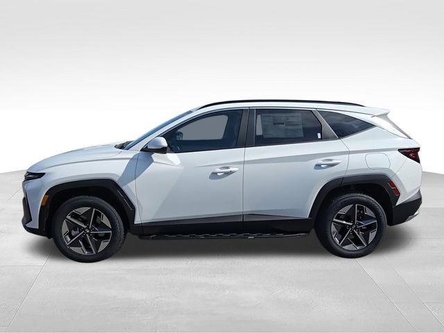 New 2026 White Hyundai SEL AWD image 5