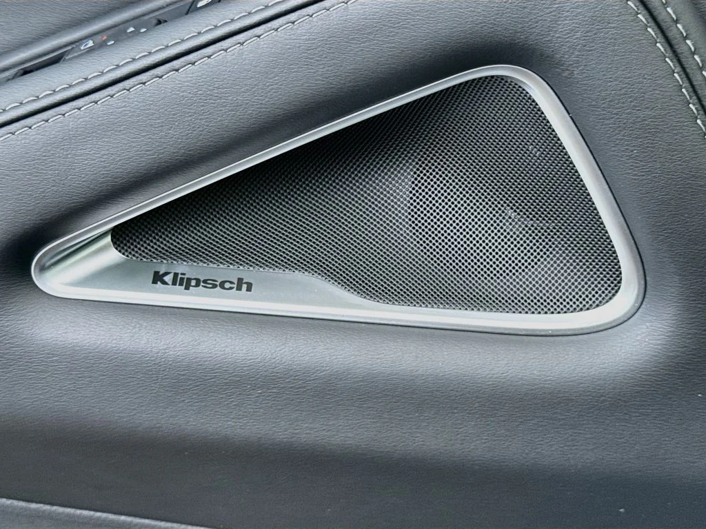 New 2027 Gray INFINITI LUXE image 19