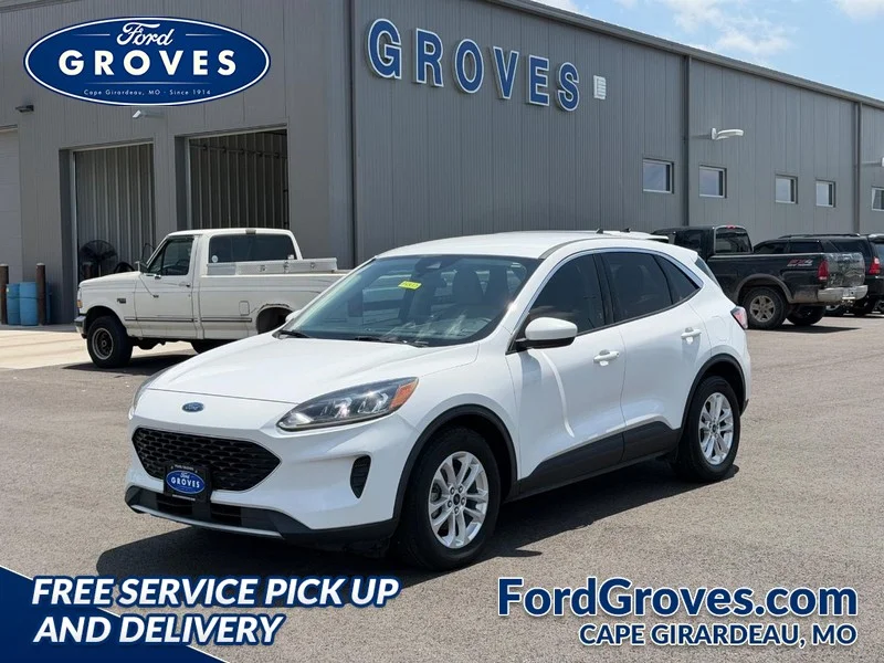 Certified Used 2020 Oxford White Ford SE image 1